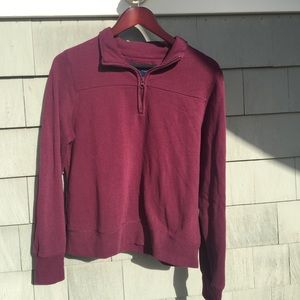 Maroon halfzip